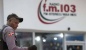Ditembak Saat Sedang Siaran, Dua Jurnalis Radio Tewas