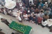 Warga Antre untuk Menshalatkan Jenazah KH Hasyim Muzadi