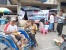 Humanity Food Car Berbagi Makanan Gratis untuk Tukang Becak di Pasar Pagatan