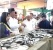 Kujungi Pasar Maimun, Warga Antusias Sambut Isdianto dan Berharap Terpilih Lagi.