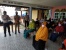 Cegah Covid-19, Polsek Singkep Barat Polres Lingga Bagikan Masker dan Himbau Protokol Kesehatan