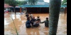 Aksi Heroik Kapolsek Gunung Kijang Bantu Evakuasi Warga Korban Banjir yang Sedang Sakit Stroke