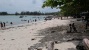 Imbas Wisatawan Tenggelam, Gubernur Ansar Keluarkan Larangan Berenang di Pantai