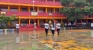 SMKN 2 Batam Apresiasi Lima Guru Berprestasi di Tengah Upacara Hujan